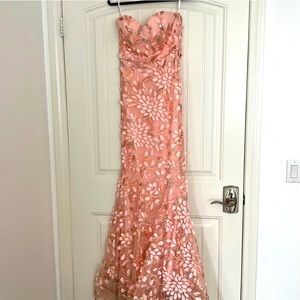 Jadore’ pink formal dress. Size 4.